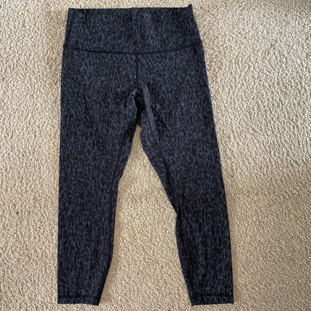 Lululemon Wunder Under High-Rise Tight 25" *Full-On Luxtreme Leopard Deep Coal - Picture 3 of 6